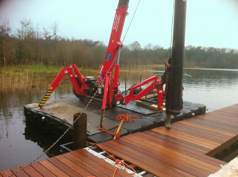 Easy-Pontons-Werken-vanaf-het-water-02-2